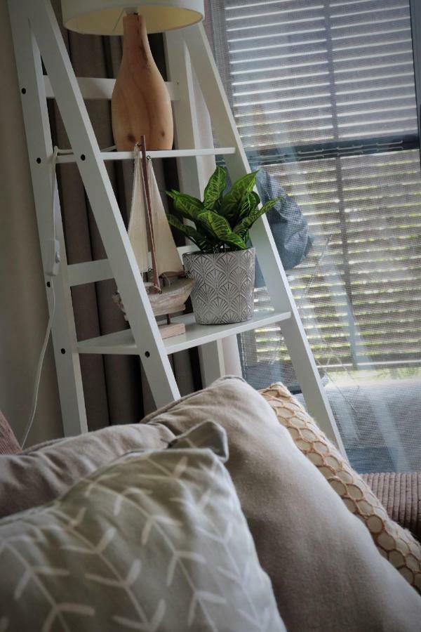 Watersons At Airlie Central Apartments 에일리비치 외부 사진